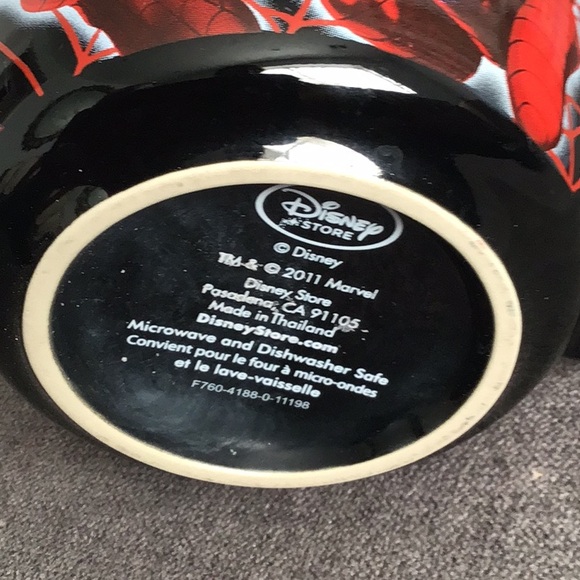 Spiderman Comic hero Disney collector’s cup mug great - Picture 4 of 4